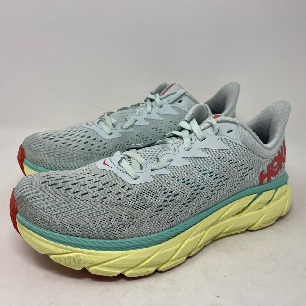 Hoka One One Clifton 7 womens size 9 D wide shoes